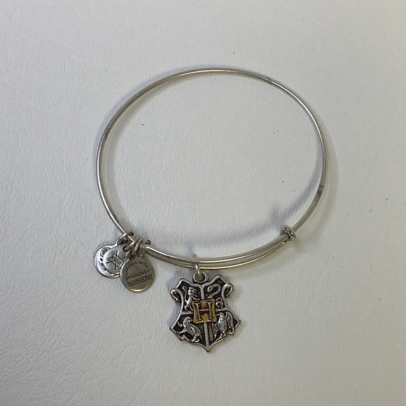 Alex and Ani Harry Potter Hogwarts Crest Silver Charm Adjustable Bangle Bracelet - Picture 2 of 7